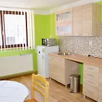 U Slunecne Brany Konukevi 3*