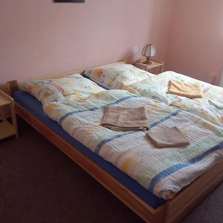 U Slunecne Brany بيت ضيافة Františkovy Lázně